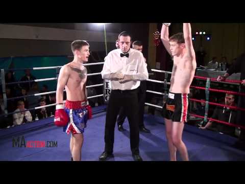 "Meltdown" James De Vries vs Jordan Waring