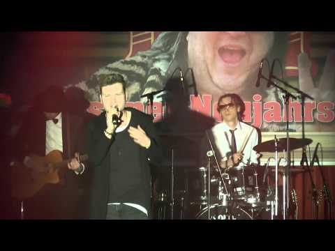 7. Dresdner Neujahrssingen – Passenger "Let Her Go" mit Michael Heinemann