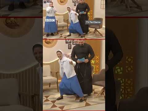 فيديو | راهبة تشعل الإنترنت بالبيت بوكس مباشرة على الهواء