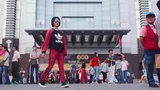 ⓶ Lia Kim ⁄ Slow Acid Calvin Harris ⁄ Taipei 101 Tower |