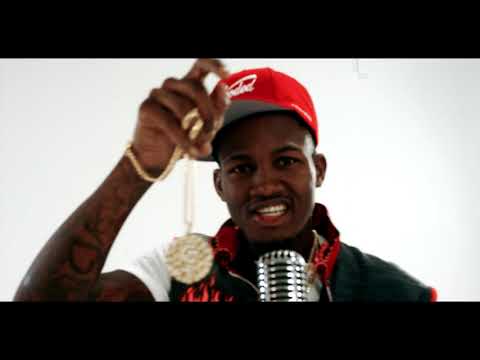 Yung Zu - Walking Shit ft. Magic (Official Music Video)