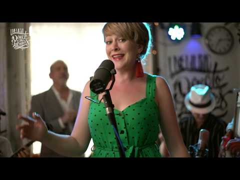 Tara & The Jazz Bombs - I can't dance (got ants in my pants )