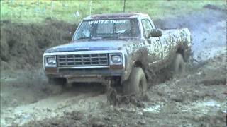 preview picture of video '35 N Under Class Spencer Co. Mud Bog 6-9-12 RD2'