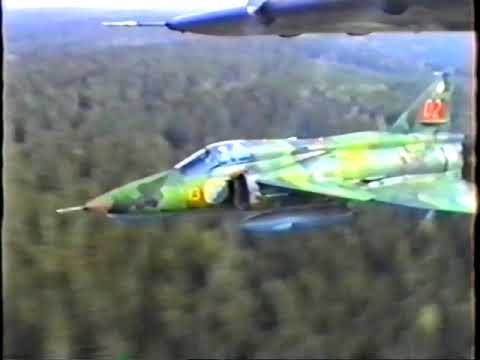 F 13 SF 37 Spaningsfilm   9 10