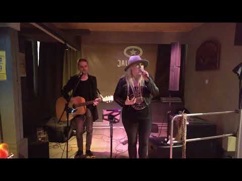 Noora Louhimo Duo - Wasted Years (14.5.2022, Ilmajoen Krouvi)