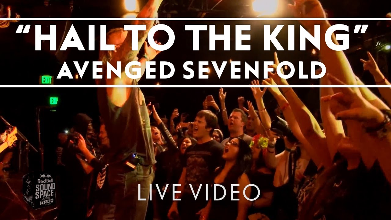 Avenged Sevenfold - Hail to the King (KROQ Fright Night) [Live] - YouTube