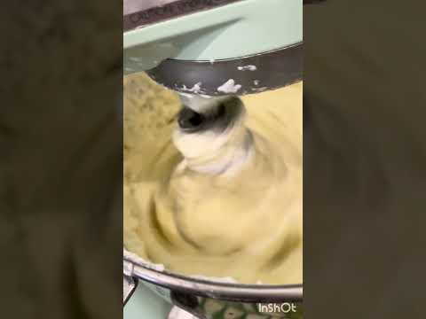 Let’s make homemade butter! Yummy, easy, delicious, butter. 