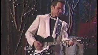 Chris Isaak ~ Rudolph The Red-Nosed Reindeer