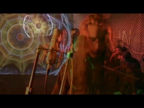 Pohn Jettri - Ljusets läte (live 2015)