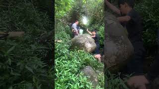 Download lagu Trek Gunung Manglayang Via Batu Kuda #shorts mp3