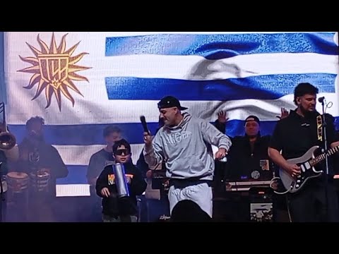 Uruguayo hasta las venas - The la Planta & Hernán