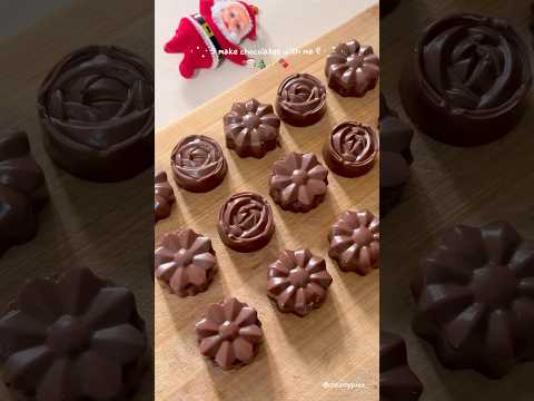 Christmas chocolates 🍫✨#chocolate #shorts #cozy #aesthetic #christmas #diy #asmr #holidayseason