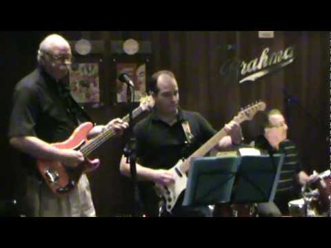 Pipeline (The Ventures) - cover by Surf Riders - Instrumental 60's Surf Music