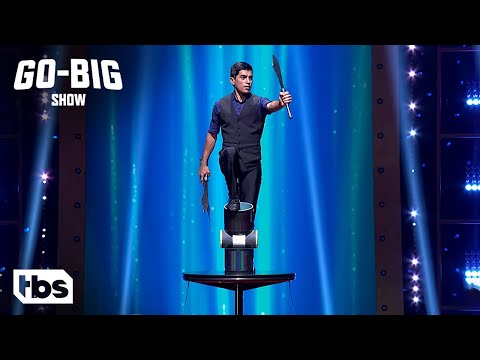 Go Big Show: Jonathan ‘Rolla Bolla’ Rinny Balances On Cylinders While Platform Rises (Clip) | TBS