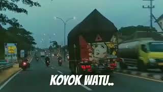 Download lagu Story wa romansa sopir truk mp3