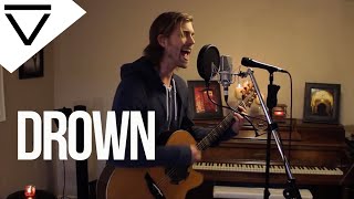 Video thumbnail of ""Drown" - Bring Me The Horizon (Acoustic Loop Pedal Cover) with Lyrics and Tabs!"