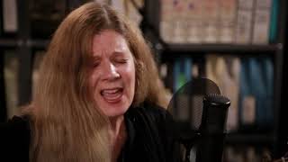 Dar Williams - Give It All Away - 8/13/2019 - Paste Studios - New York, NY