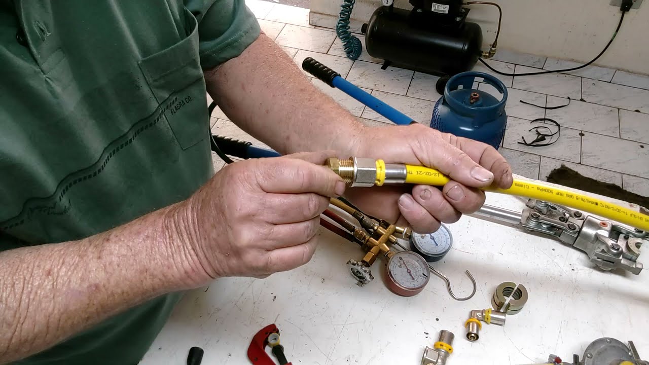 Instalação de gás com tubo Pex