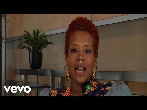 Kelis - Intro to "Rock With You"