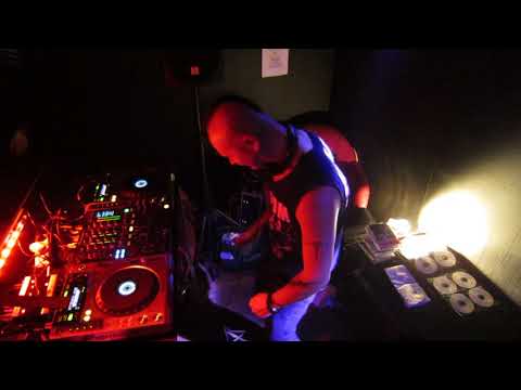 Battle Royale vs Redemption Club [2012. DJ Proteus]