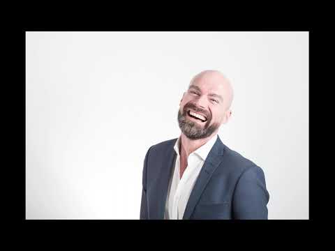 Imagen de Kim Kardashian y Lewis Hamilton confirman su romance en el Super Bowl 2026