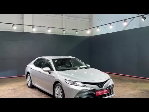 Toyota Camry G SPEC - HYBRID AUTOMATIC 2.5L - FACT - Image 2