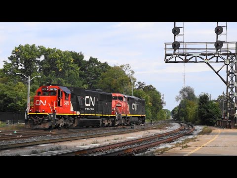 SD60 + C40-8M! CN L580 - CN 5470 at Brantford (September 15 2019)