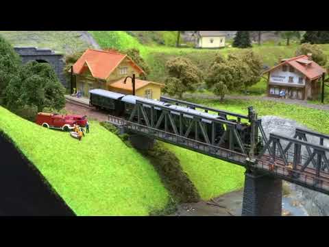 Soundcheck: Minitrix Glaskasten mit Sound