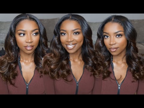 *MUST HAVE* Silky Clip-In Hair Extensions (Full...