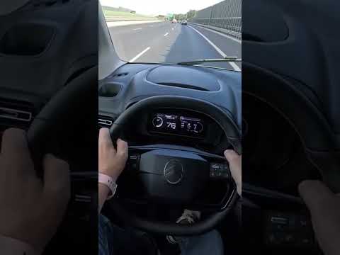 Citroen Berlingo  Van XL 1.5 BlueHDi 102 hp Acceleration