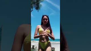 bikini TikTok be like...