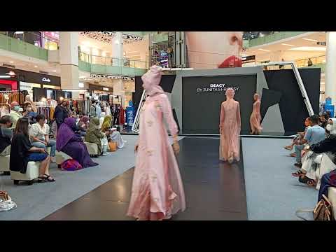 ©Warnaplus 2021 - MUFFEST 2021 "Deacy" by Junita Efridesy