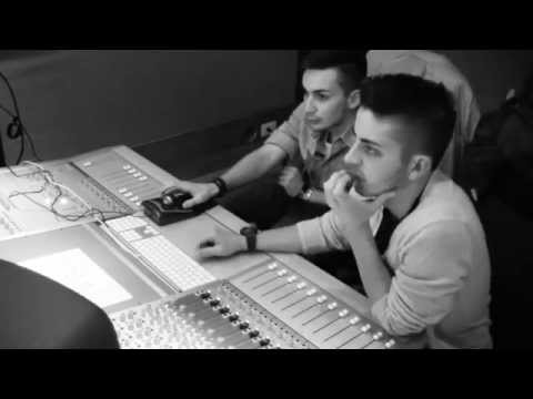 Peet Rogger ft. Andrea Rum - No God