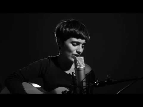 Flight 956  (Acoustic Cover - Indio Solari) - Malena Di Bello