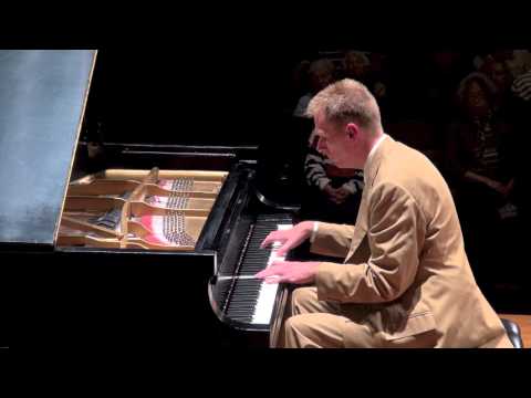 John Ferguson (piano) performs Symphony No.9, Presto (Beethoven, arr. Liszt)