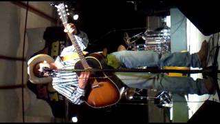 Trent Willmon Dixie Rose Deluxe