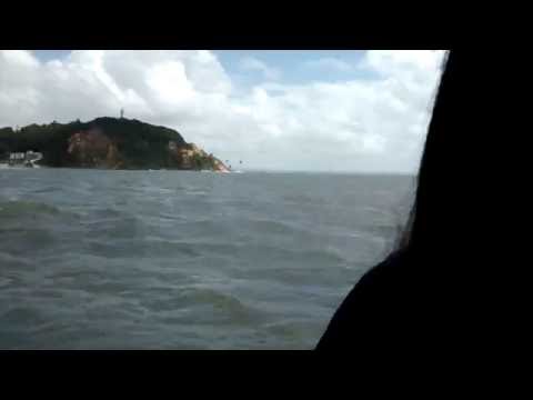 Passeio de barco na região da Gamboa em Morro de São Paulo, Bahia.