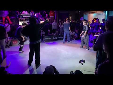 Knucklehead zoo vs Stray Path