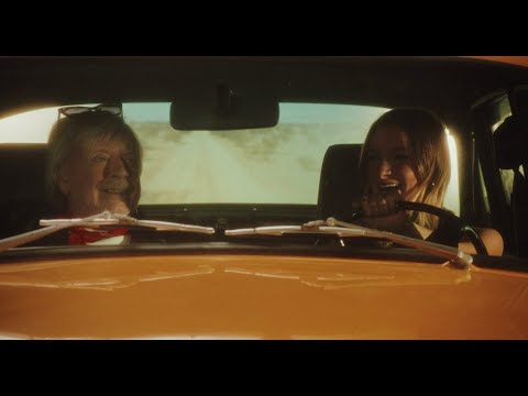 Renaud - Dans mes cordes - Manhattan-Kaboul [feat.@noeeavec2e.] (Clip officiel)