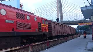 [5465☆] D11H - 332 kéo tàu H2454 (11.03.25 - 17h06)