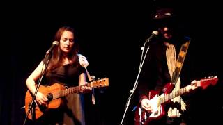 Rosi Golan - Flicker