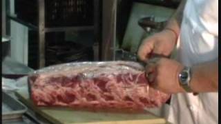 preview picture of video 'Preparación de Prime Rib en Restaurante San. Fco. California  Celaya por Chef Chava Rodríguez'