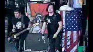 Amen - Piss Virus (Live @ Big Day Out 2002)