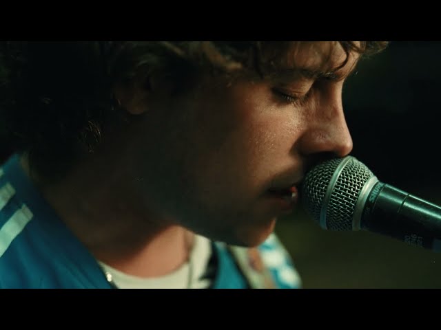 Video zu 'If Our Love Is Dead' ansehen Video zu 'If Our Love Is Dead' ansehen