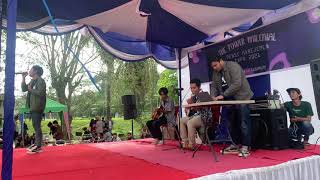 Download lagu Keuneubah endatu-LIZA AULIA (cover live Less Sugar) mp3 Download lagu Keuneubah endatu-LIZA AULIA (cover live Less Sugar) mp3