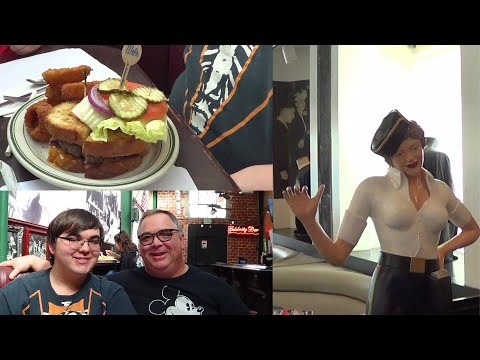 RESTAURANTE DRIVE-IN DE MEL - COMA COMO SE ESTIVESSE NO MEIO DE HOLLYWOOD