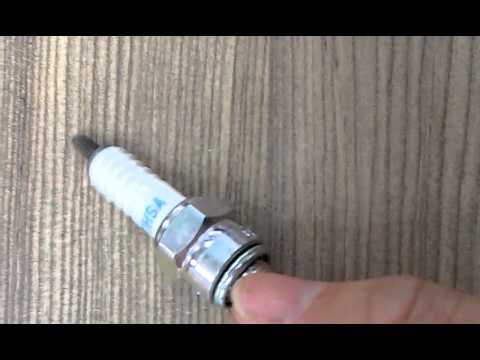 NGK CR7HSA spark plug