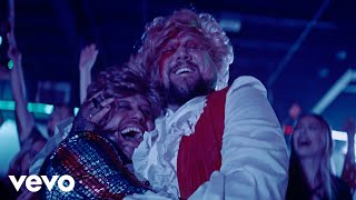 Music video thumbnail preview for Atreyu - Forevermore by Atreyu