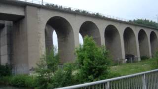 preview picture of video 'Majestic railway bridge over Obersee lake'