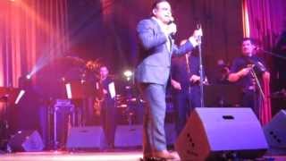 GILBERTO SANTA ROSA, VOY A ENTREGARTE EN CUERPO Y ALMA
